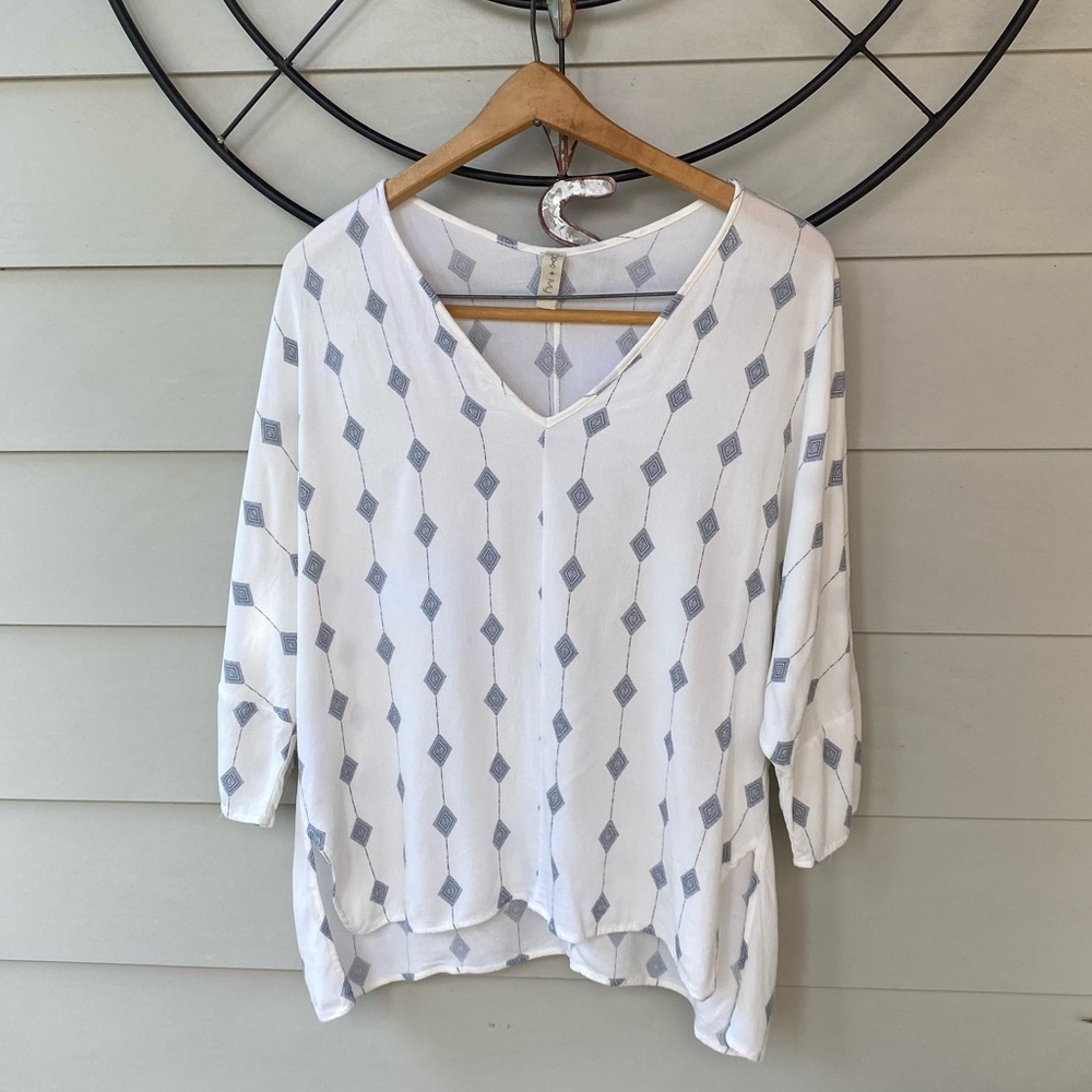Lightweight Pixi + Ivy Top